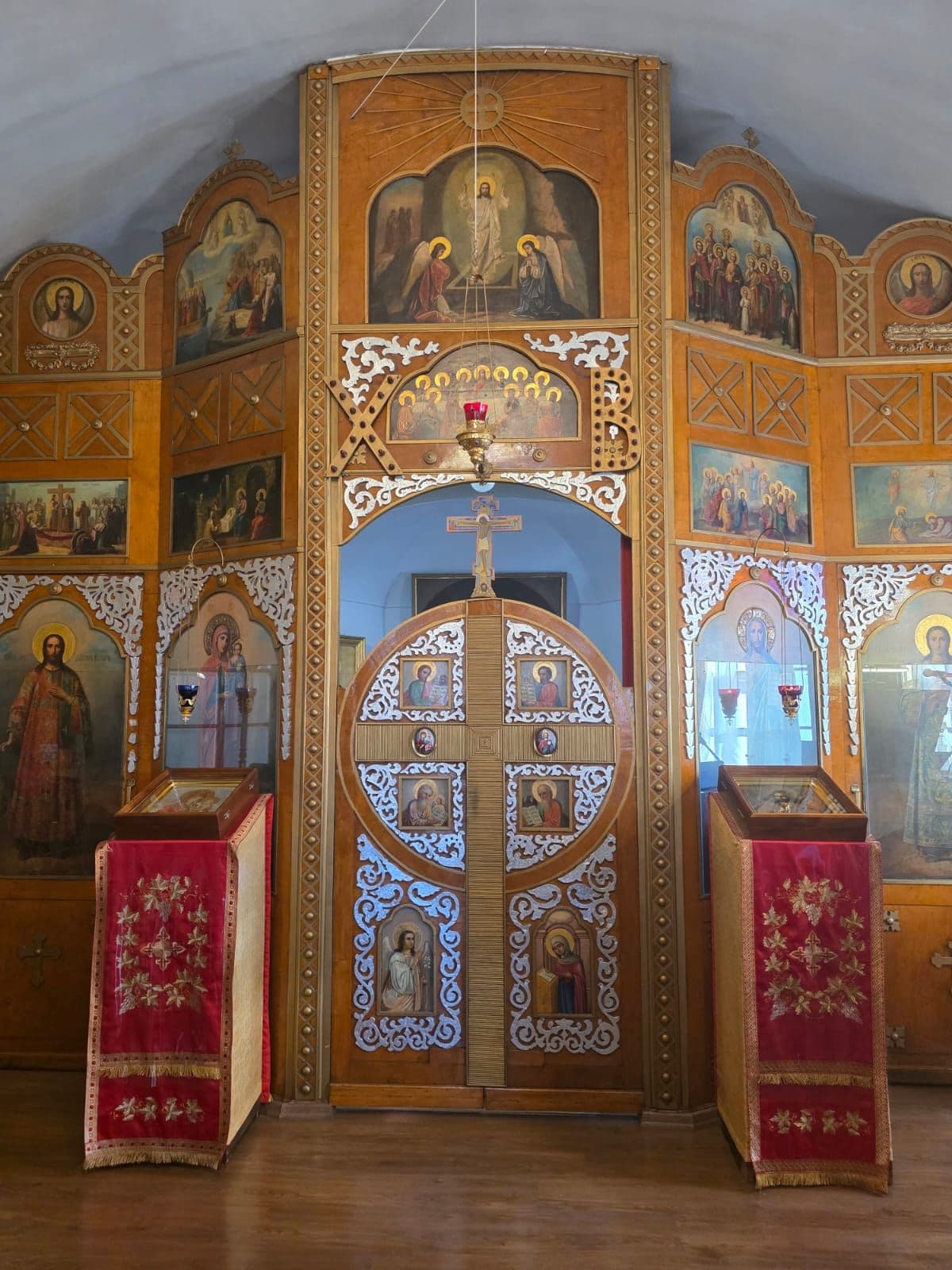 Gallery image