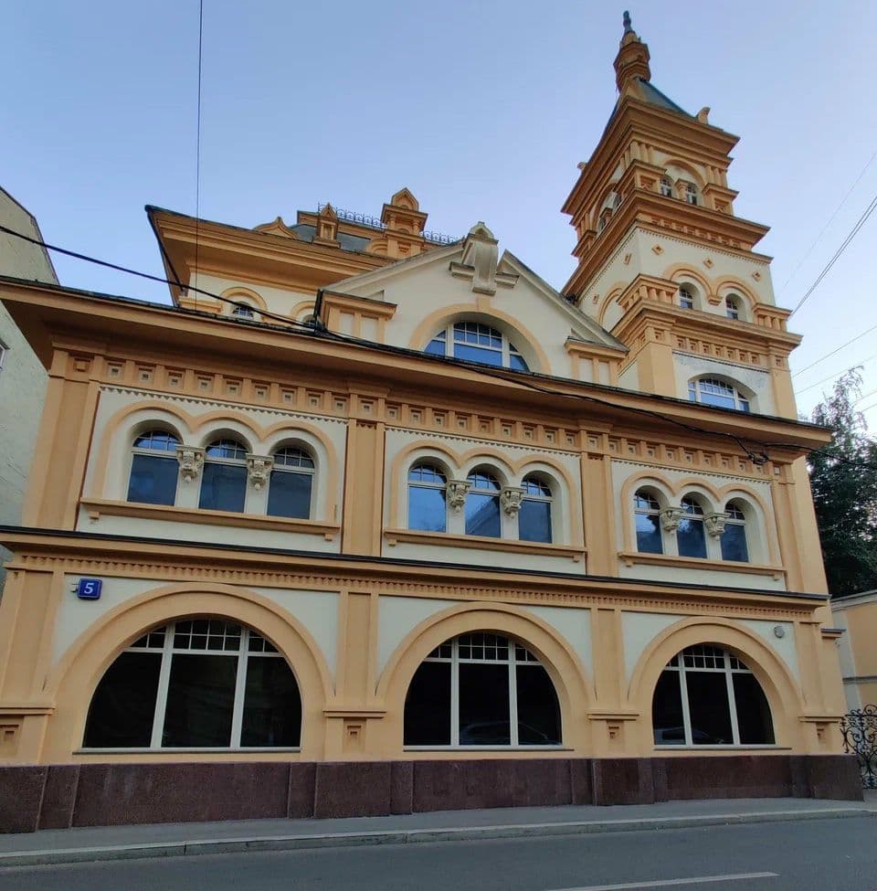 Bg Image